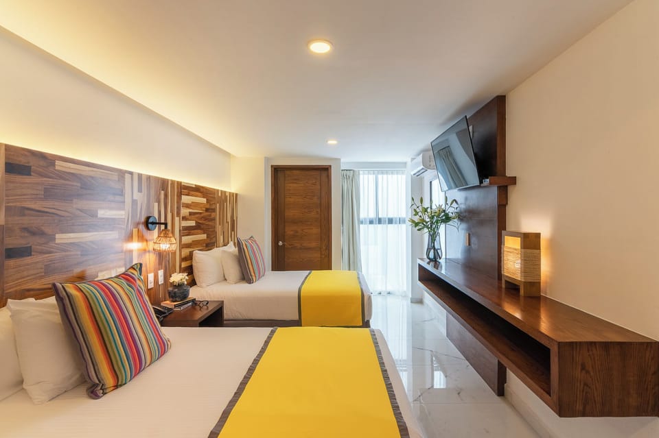 Deluxe Room, 2 Double Beds with No View | Premium bedding, down comforters, Tempur-Pedic beds, in-room safe