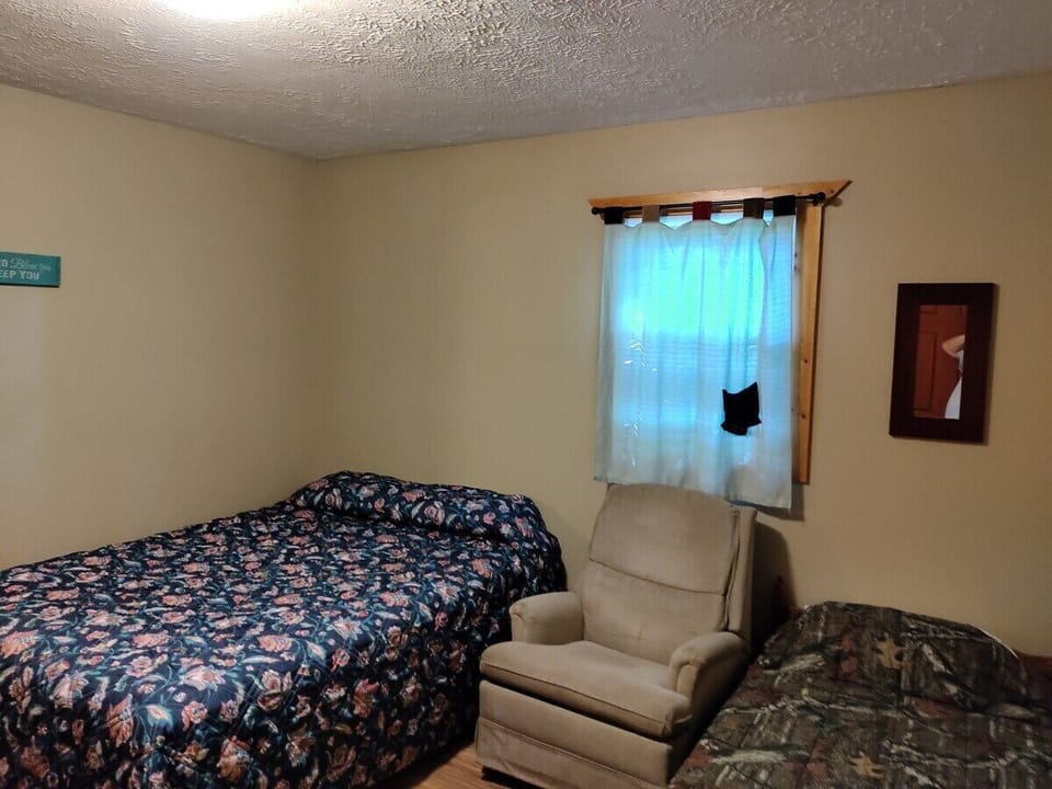BEDROOM:  Includes 2 twin-size beds and a very comfy chair.