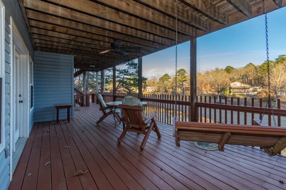 Furnishedlowerdeck(2)