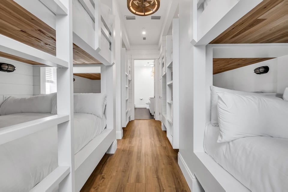  3rd floor Bunk Room