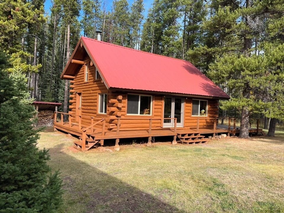 Bear Creek cabin in the summer!