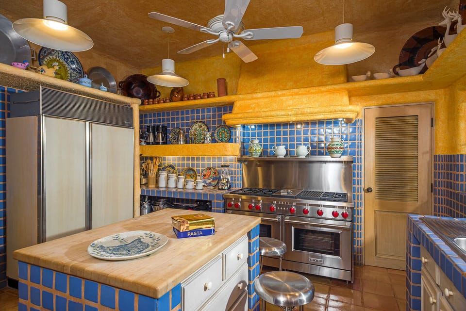 Casa_Lita_kitchen
