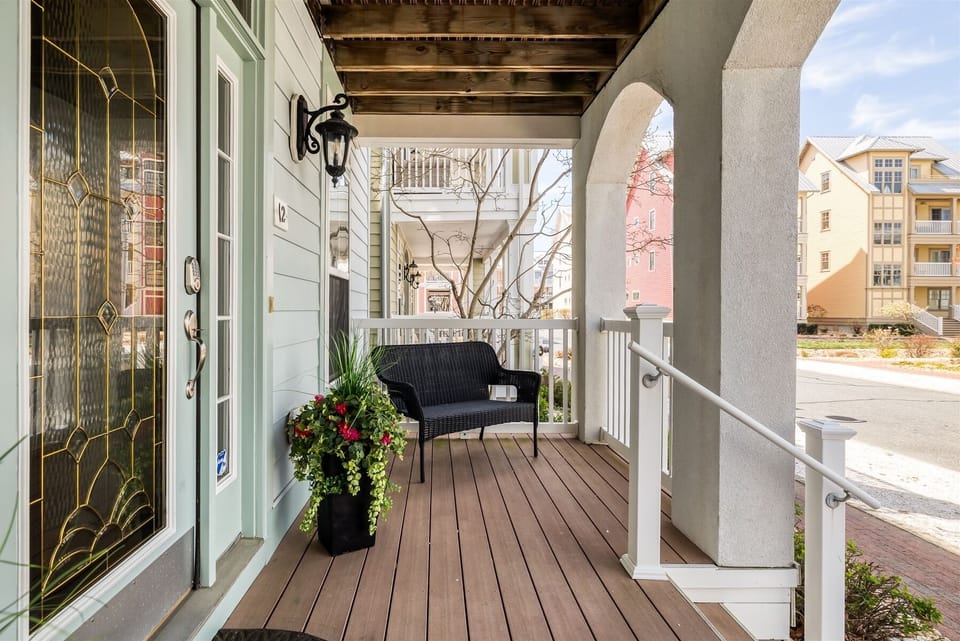 Sunset Island 12 Shore Point Drive Front Porch