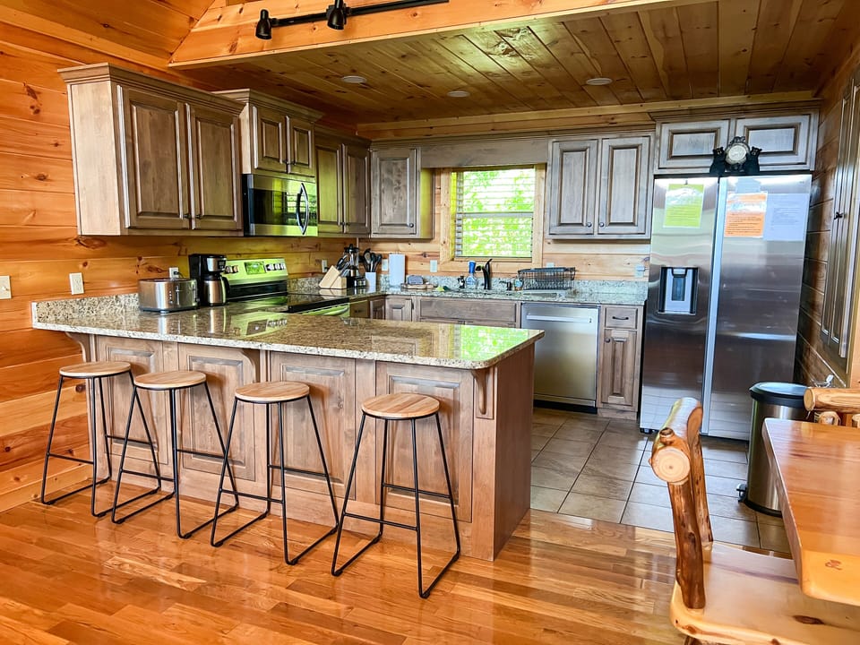 Kitchen With Bar Seating