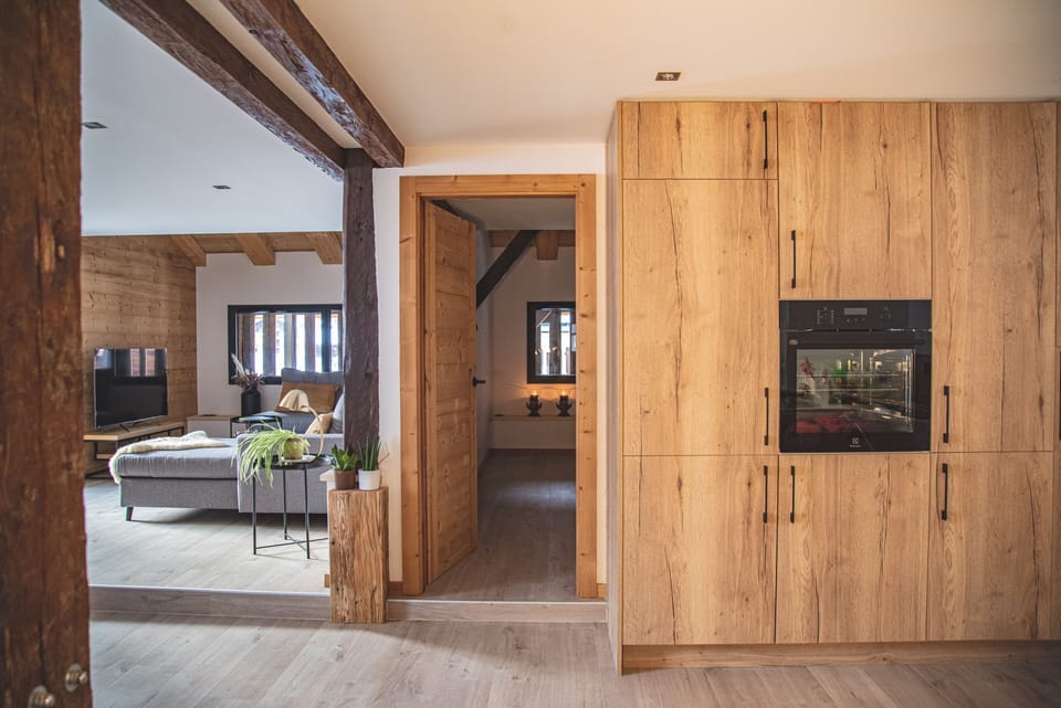 New and spacious duplex center, open view, south with large balcony  Apartment in La Clusaz