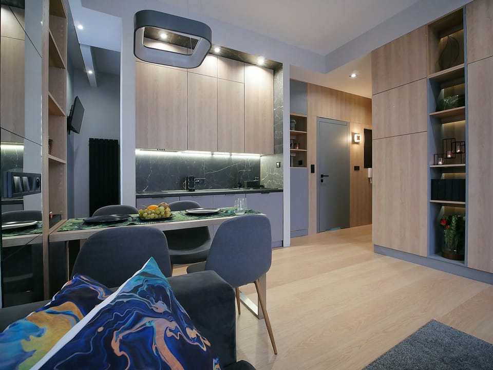 Comfort Apartment, Non Smoking, City View | Private kitchenette