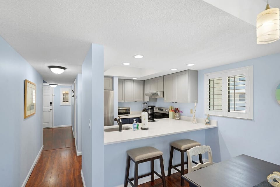 Combo Dining Area