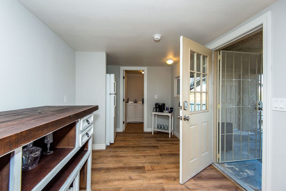 Lower level river room