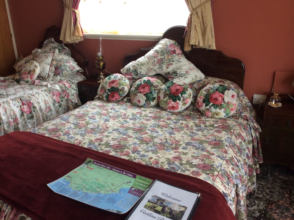 queen bed