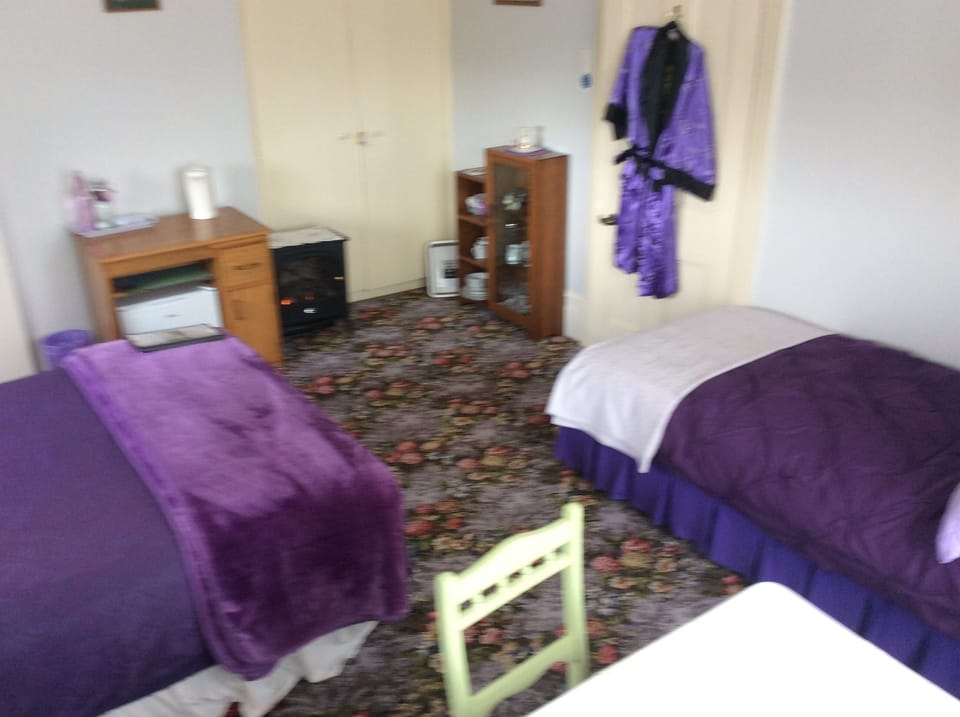 Queen and single bed