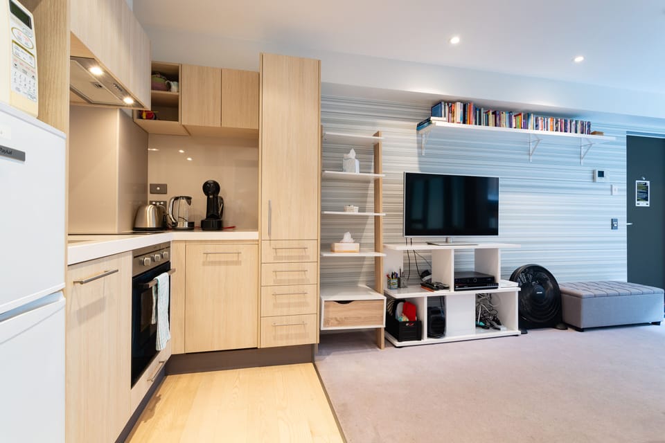 Apartment | Private kitchen | Full-size fridge, microwave, oven, stovetop