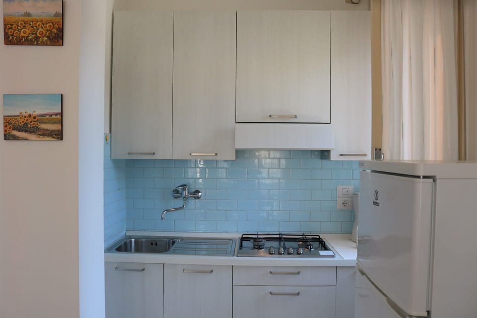 Studio, 1 Bedroom, Balcony, Garden View | Interior