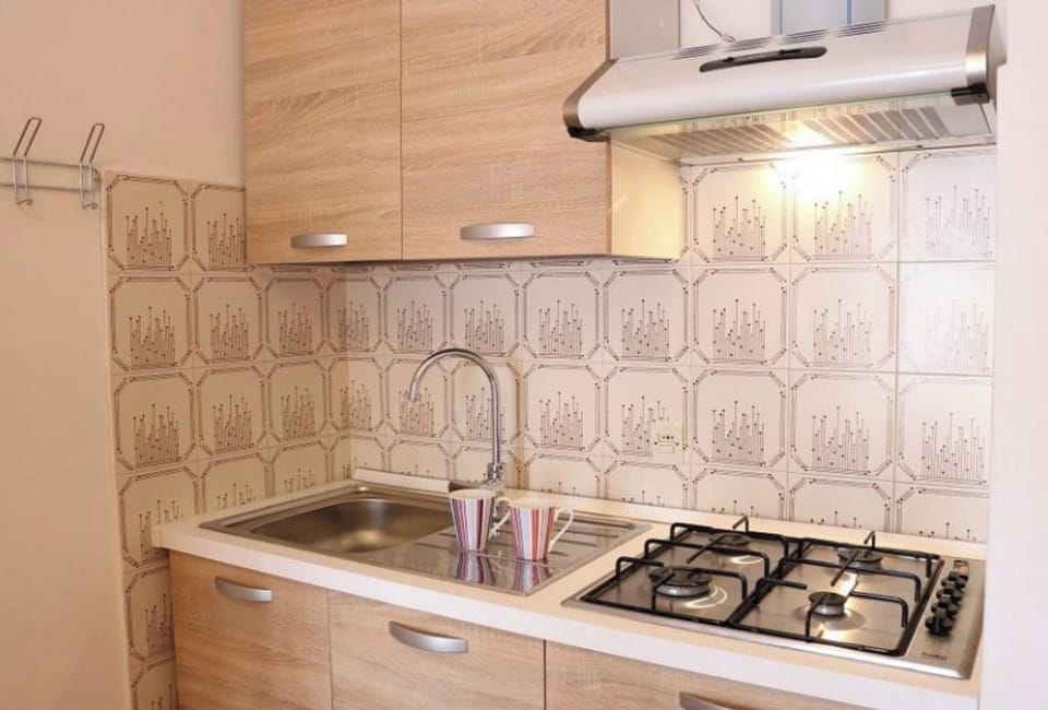 Apartment, 1 Bedroom, Balcony, City View | Interior