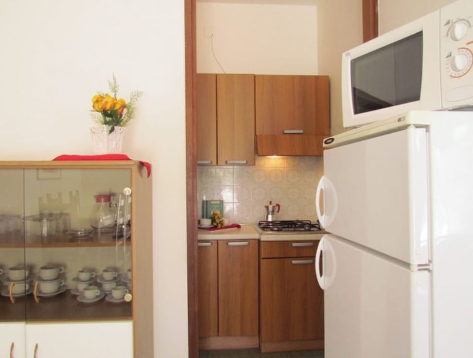 Apartment, 2 Bedrooms, Balcony | Interior