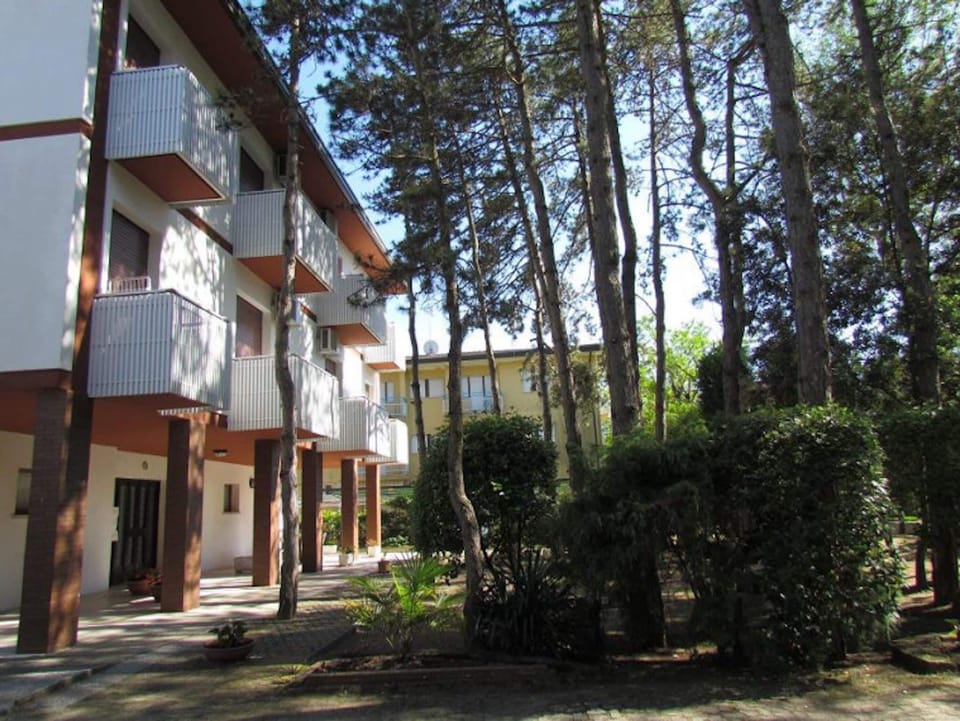Apartment, 2 Bedrooms, Balcony | Exterior