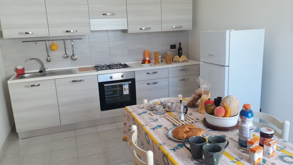 Apartment, 2 Bedrooms, Smoking, Balcony | Private kitchen | Fridge