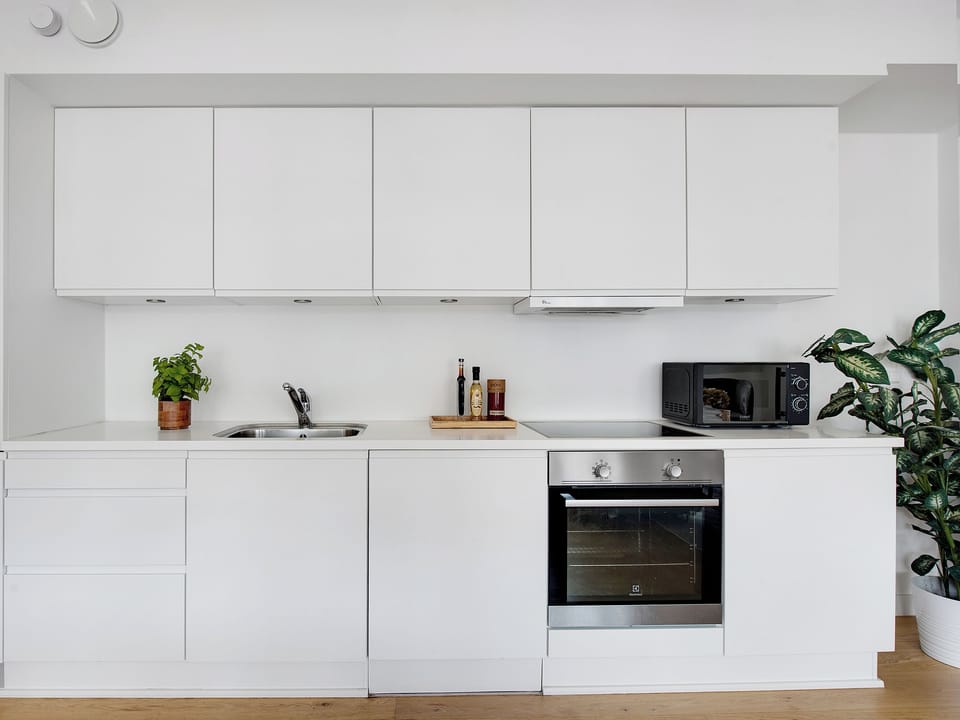 Apartment, 2 Bedrooms, Terrace, City View | Room amenity