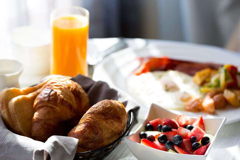 Daily cooked-to-order breakfast for a fee