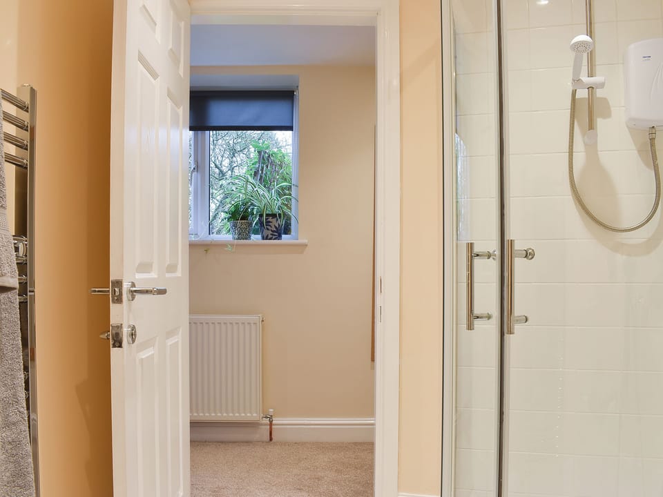Shower room | Delamere House- The Snug, Scagglethorpe, near Malton