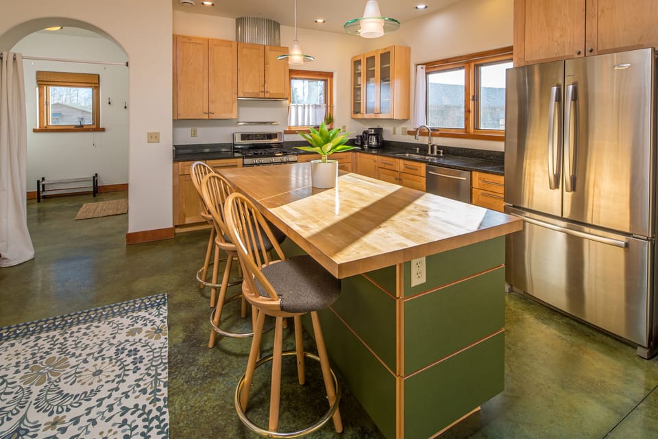 Cook a delicious meal | Main Level