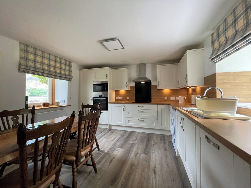 Kitchen/diner | Lag Cottage, Dornie, near Kyle