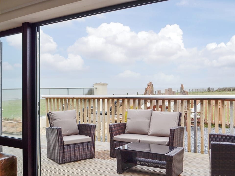 Decking | Plas Bach, Aberaeron