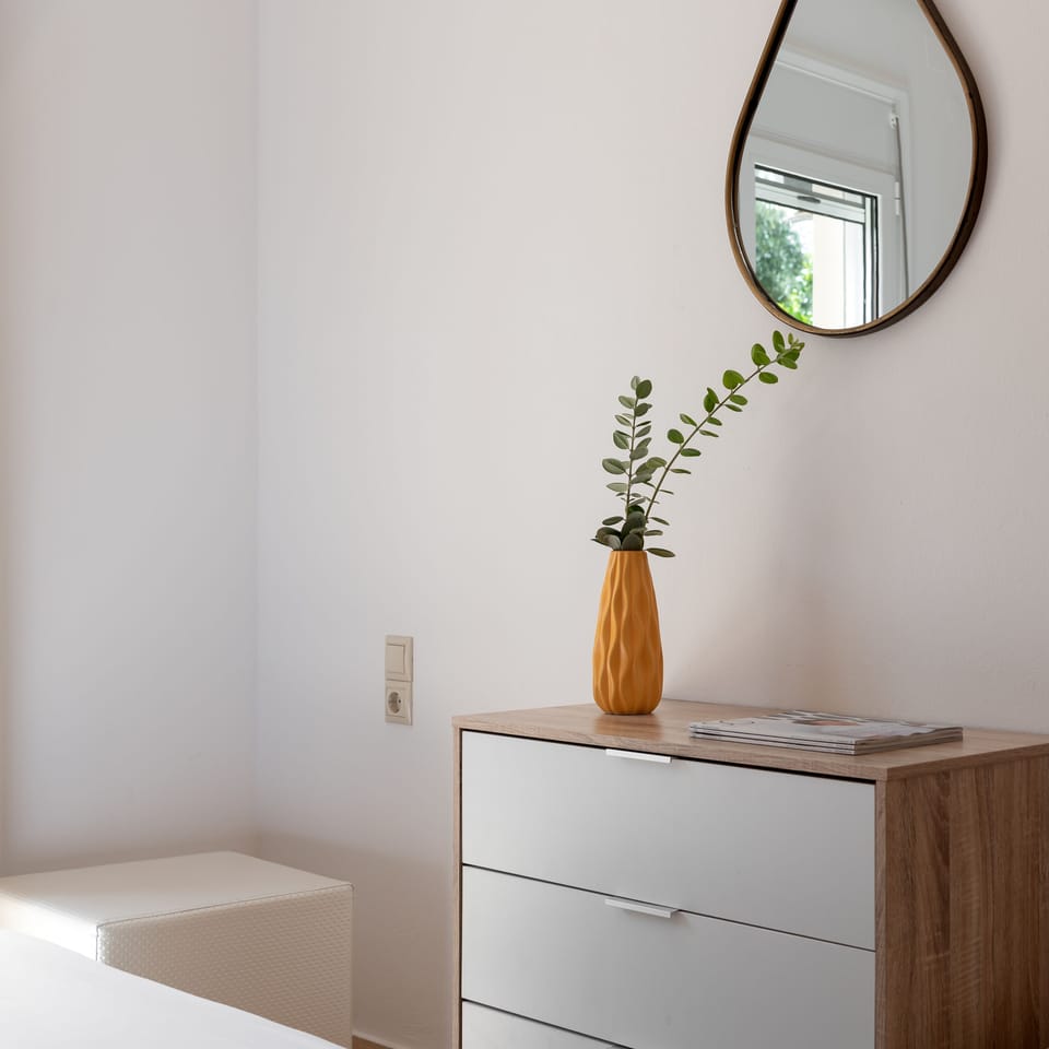 Bedroom decor details.