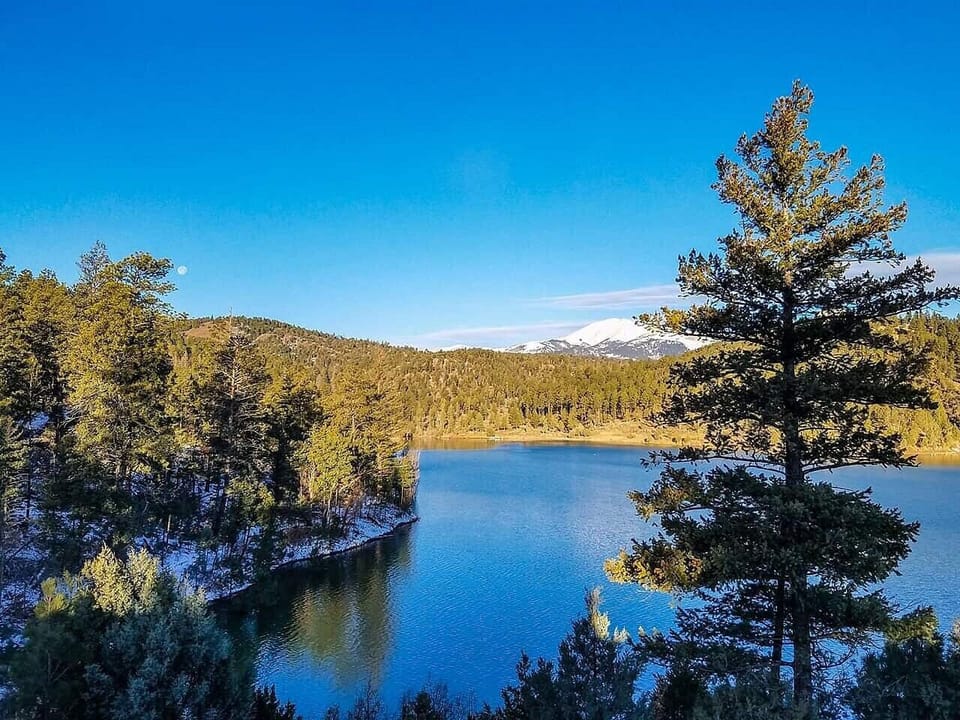Wake up to breathtaking views of Grindstone Lake—perfect for fishing, kayaking, or a scenic stroll just minutes from your stay in Ruidoso.
