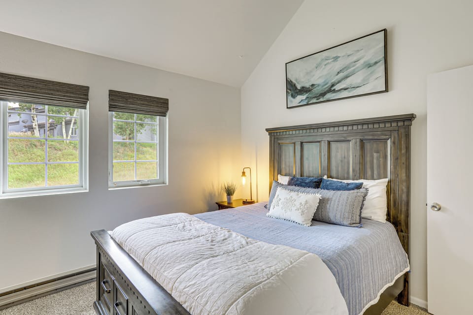 Bedroom 1 | 2nd Floor | King Bed | Linens Provided
