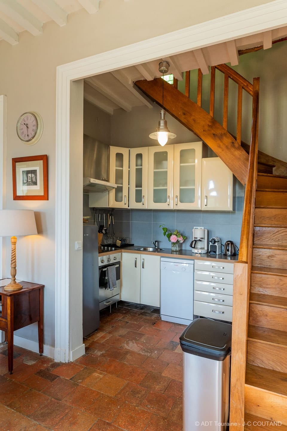 Deluxe House, Ensuite | Private kitchen | Highchair