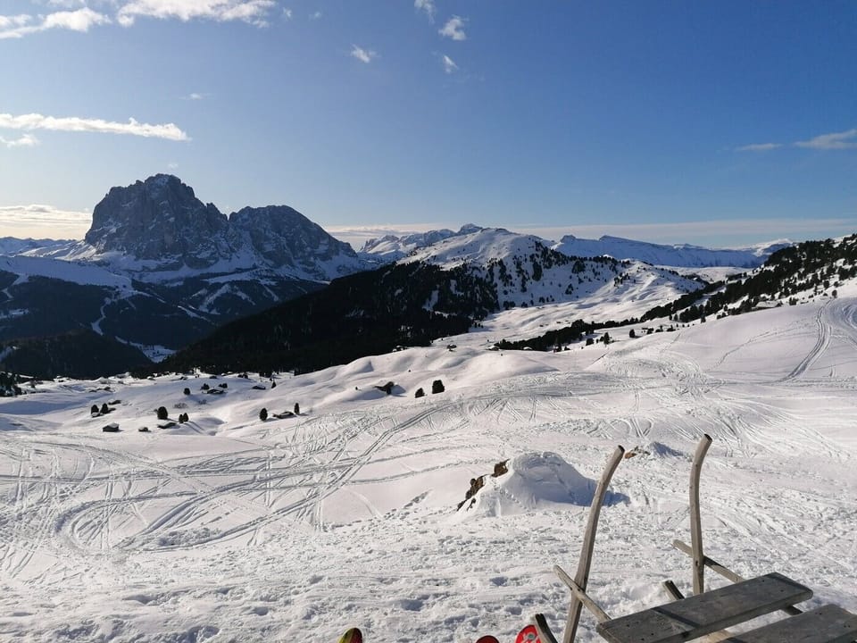 Snow and ski sports