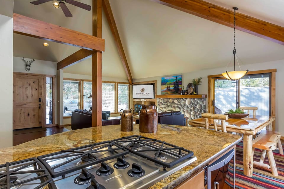 Kitchen - Main Level