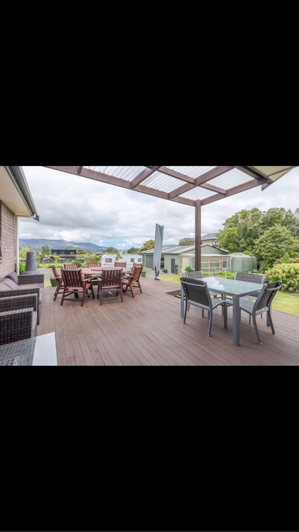 Large deck with bbq 