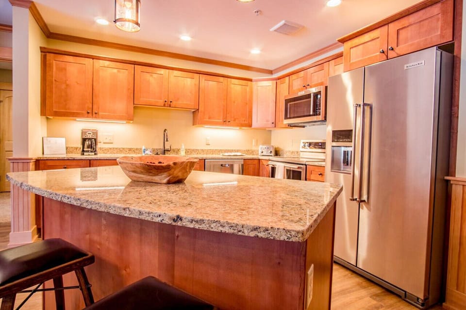 Fully stocked kitchen, complete with everything you need to create your favorite dishes.