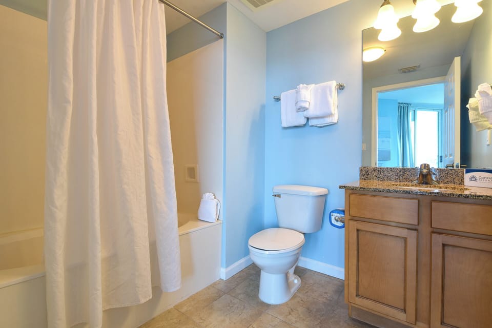 The Palms of Destin 11217 - Primary Bathroom
