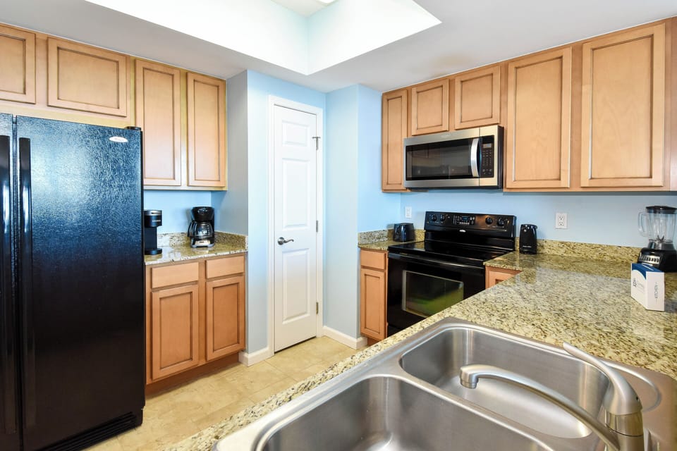 The Palms of Destin 11217 - Fully Equipped Kitchen