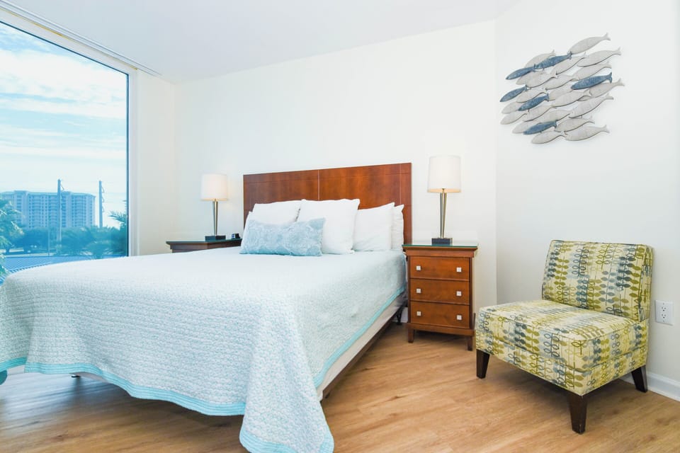 The Palms of Destin 2415 - Guest Bedroom
