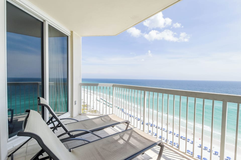 Silver Beach Towers West 1502- Balcony