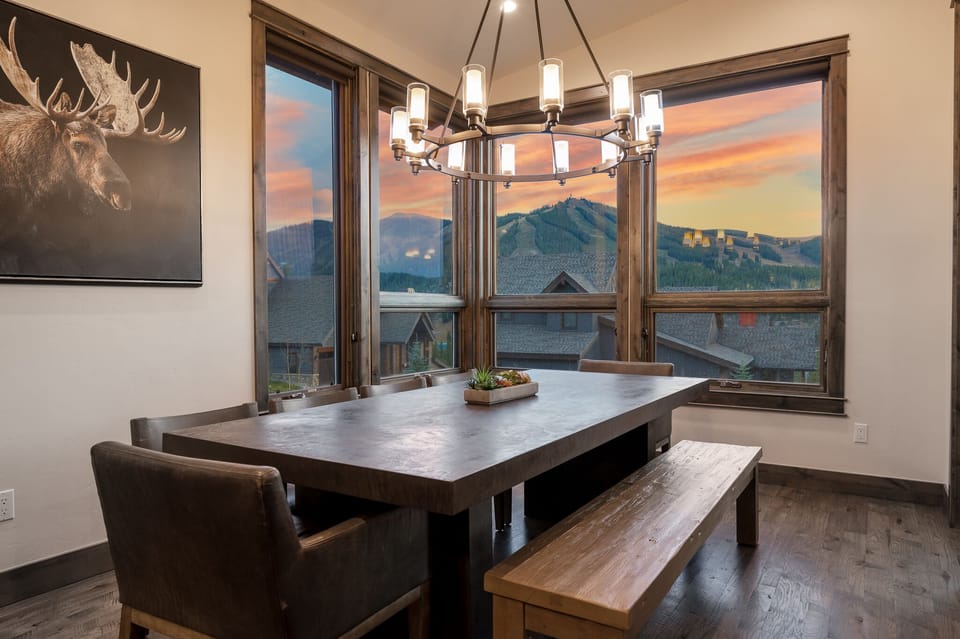 Unbeatable mountain views from the dining area