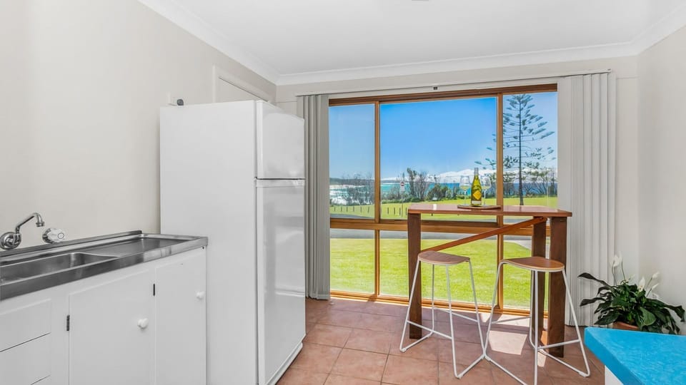 Kitchenette 