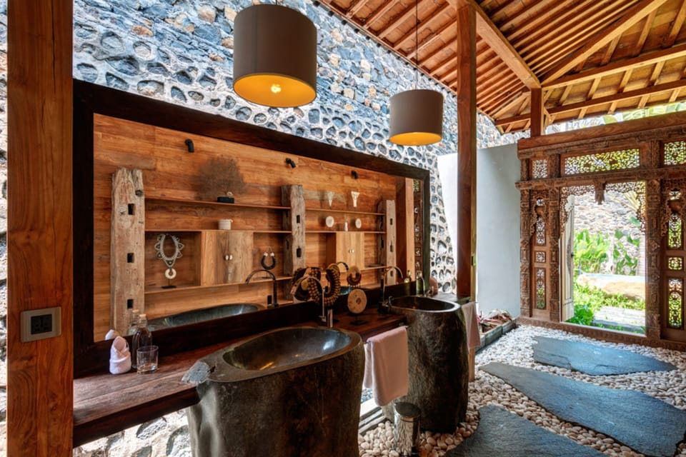 Villa, 4 Bedrooms, Smoking, Private Pool | Bathroom | Towels