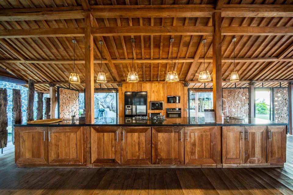 Villa, 4 Bedrooms, Smoking, Private Pool | Dining
