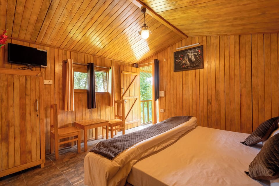 Wood Cabin | In-room safe