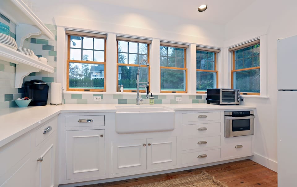 guest house- kitchen