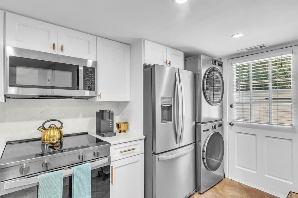 Kitchen with Laundry