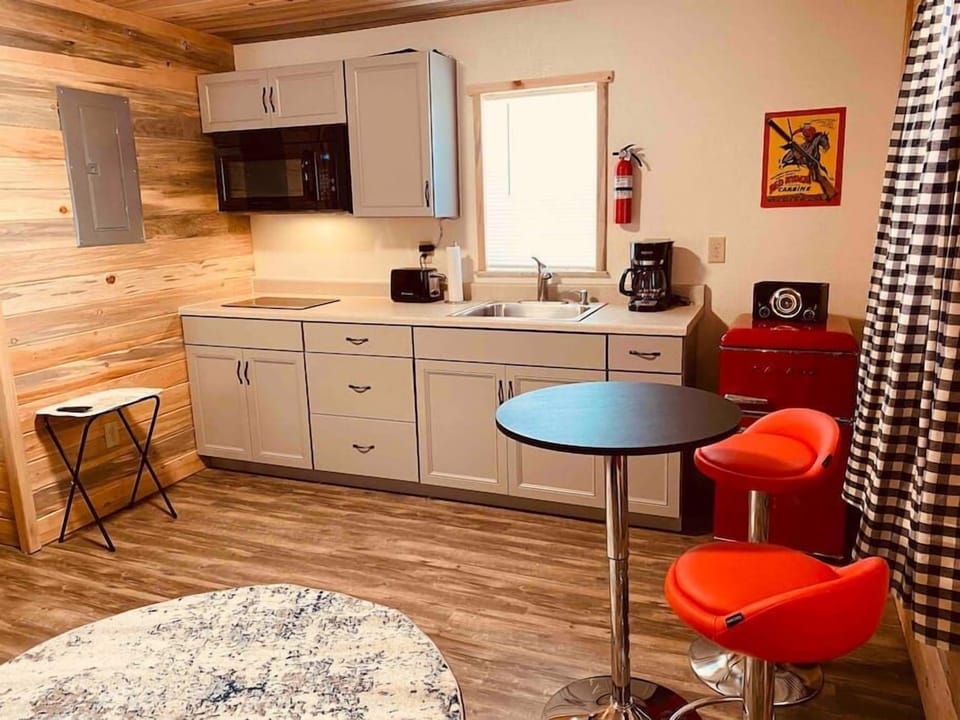 Kitchenette