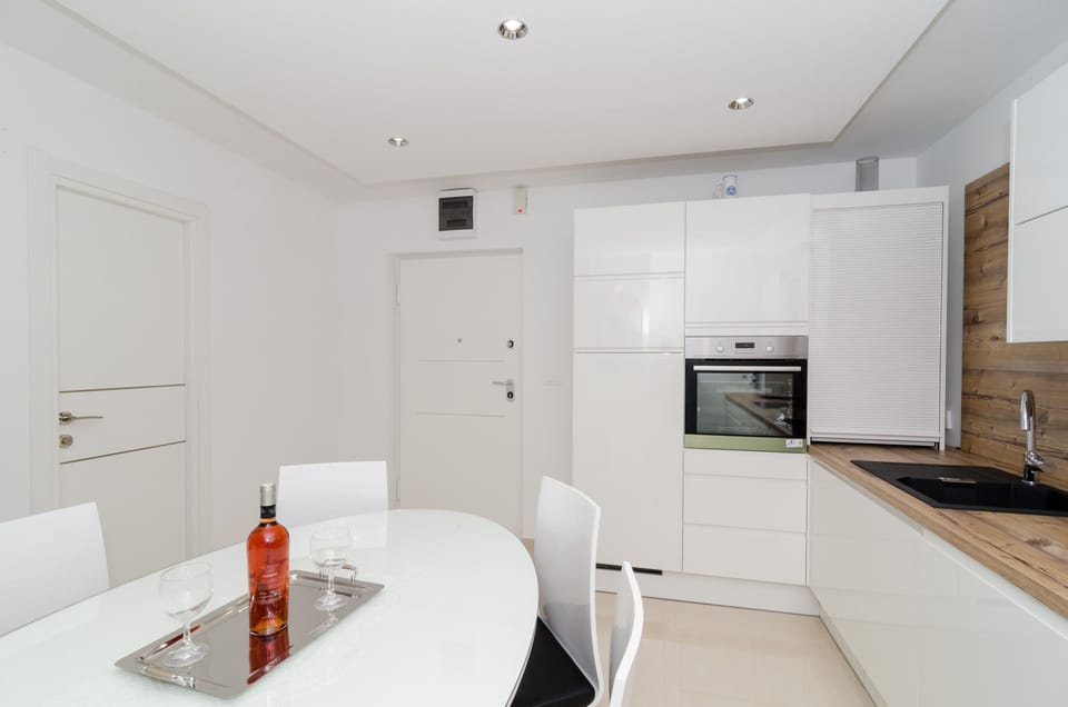 Apartment (Two-Bedroom Apartment) | Dining room