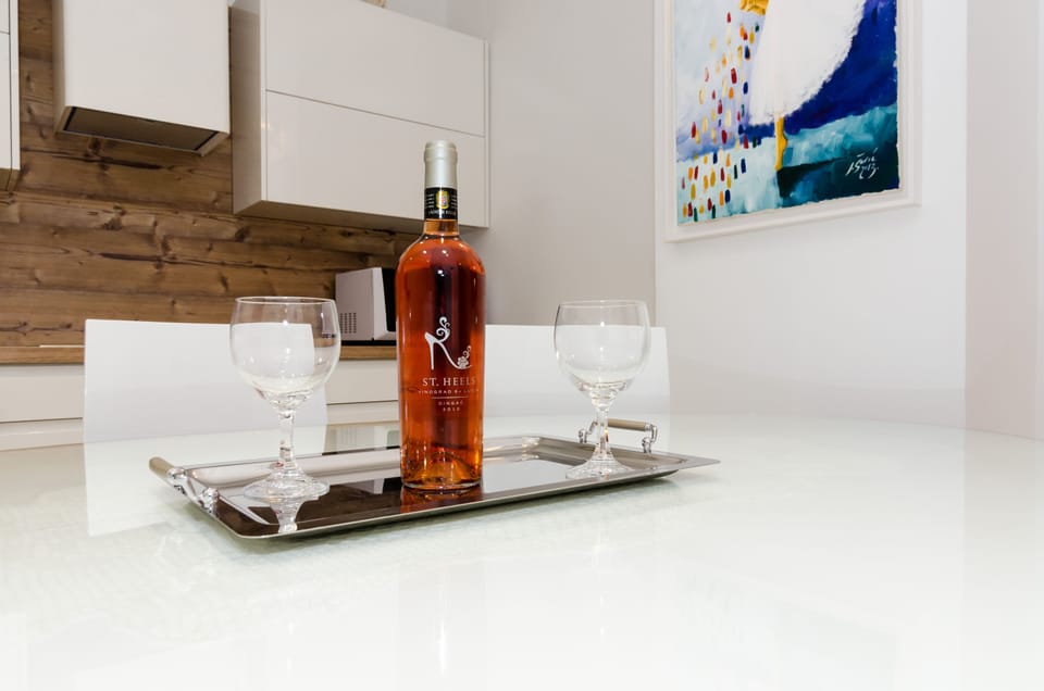 Apartment (Two-Bedroom Apartment) | Dining room
