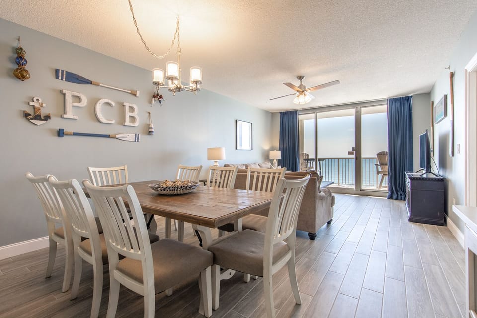 Dining table with a view!