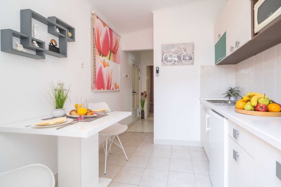 Apartment (One Bedroom Apartment) | Private kitchen | Fridge, microwave, dining tables